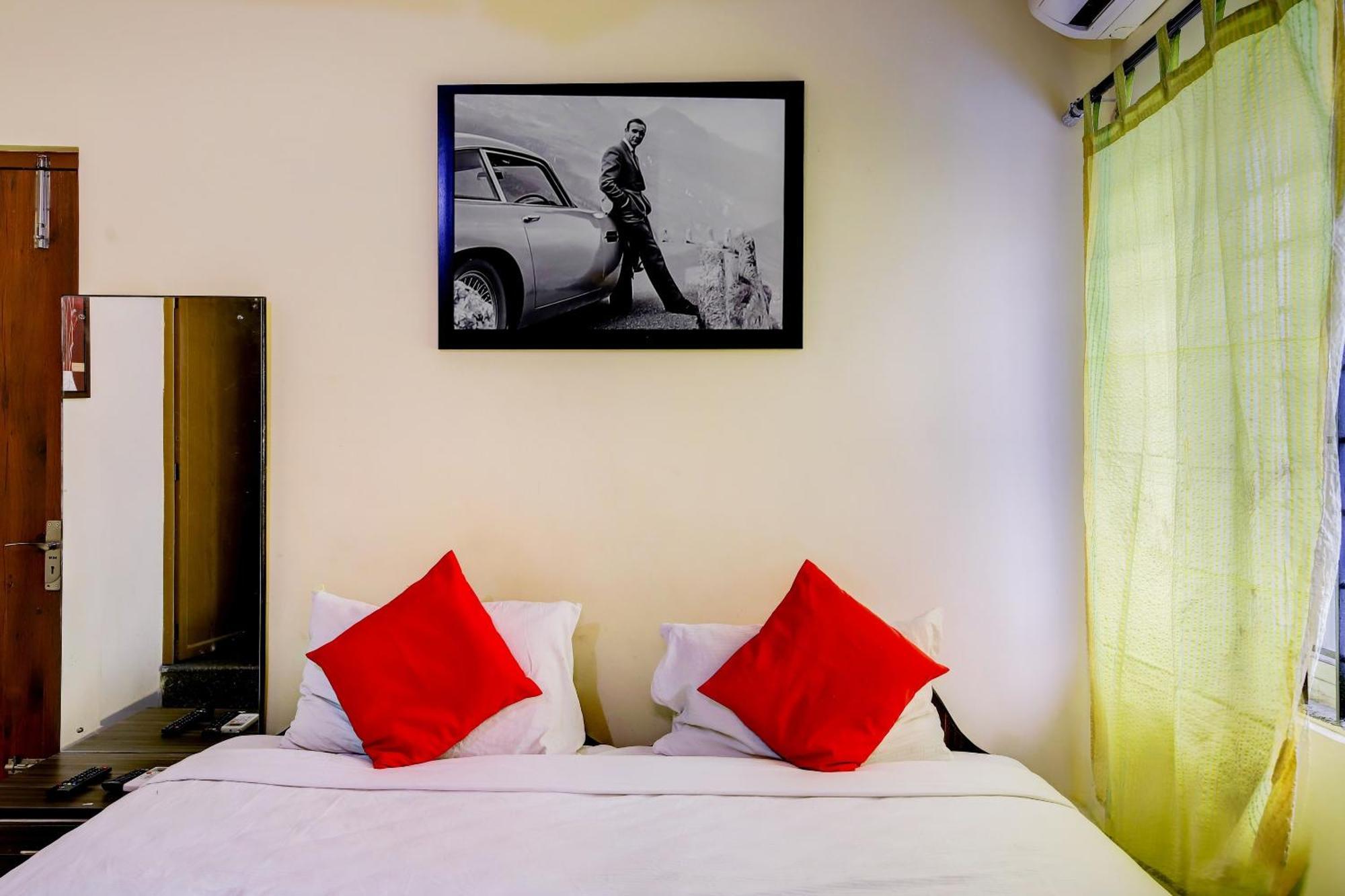 Hotel O Hotel Utsav Palace Bangalore Eksteriør billede