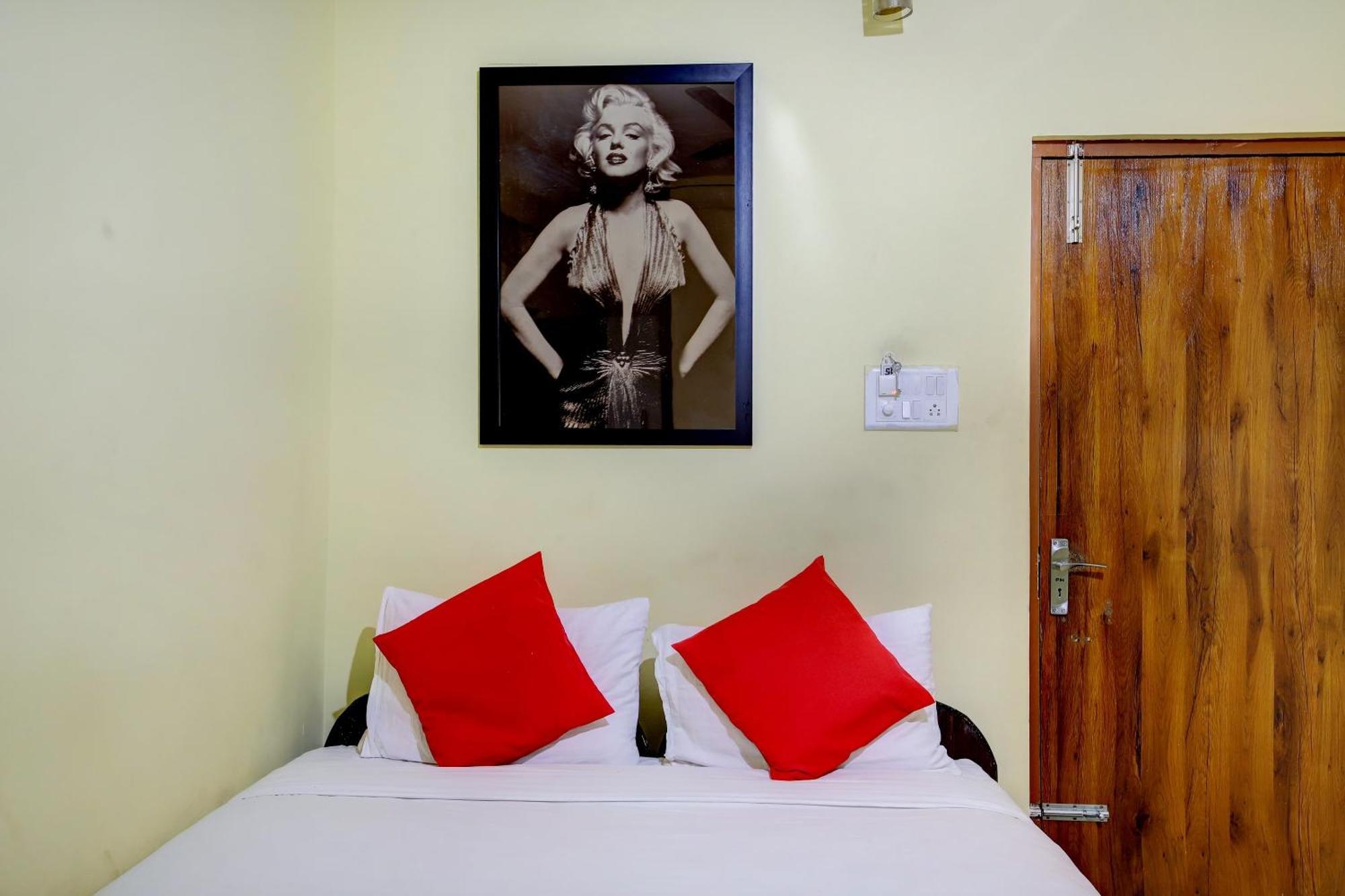 Hotel O Hotel Utsav Palace Bangalore Eksteriør billede