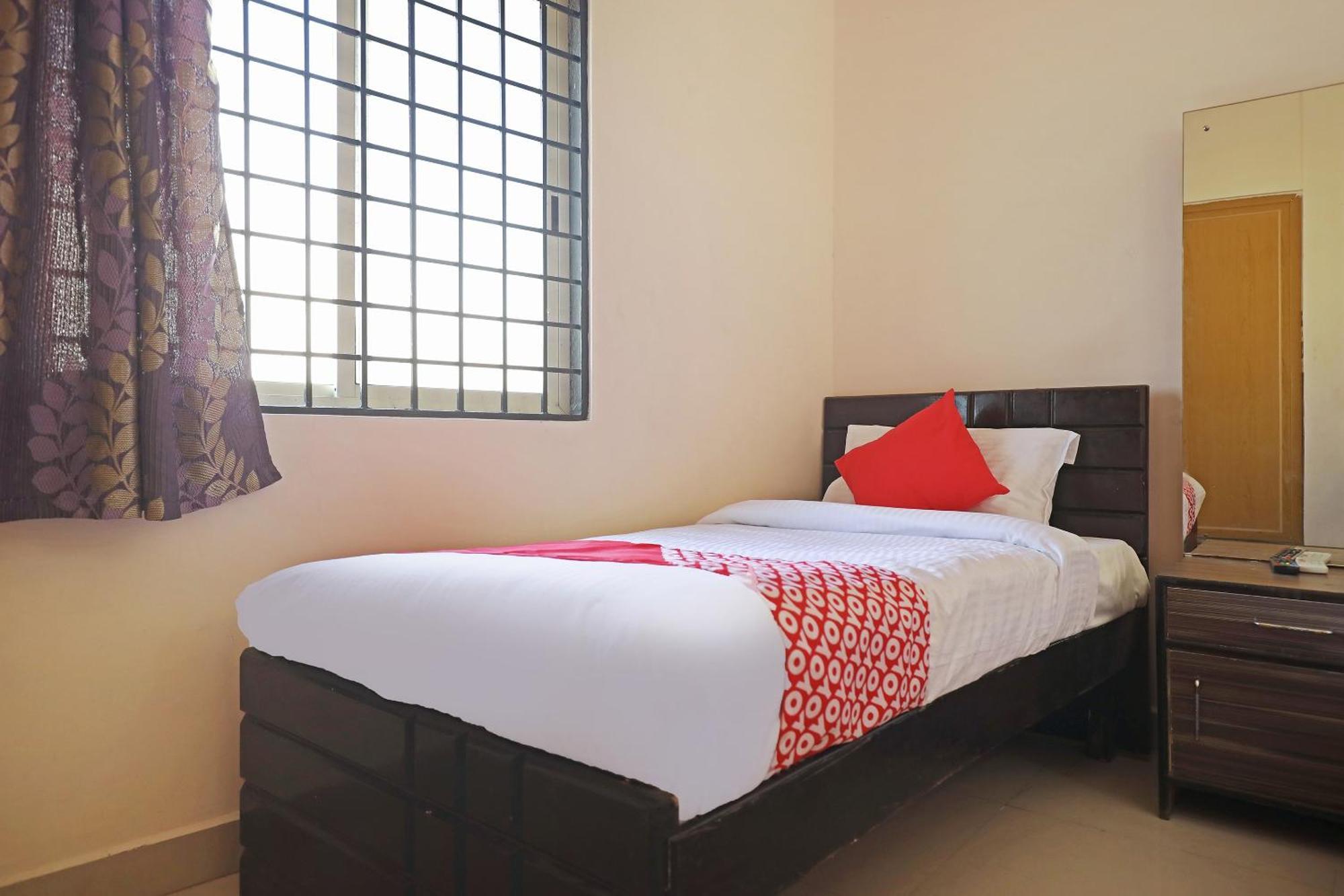 Hotel O Hotel Utsav Palace Bangalore Eksteriør billede