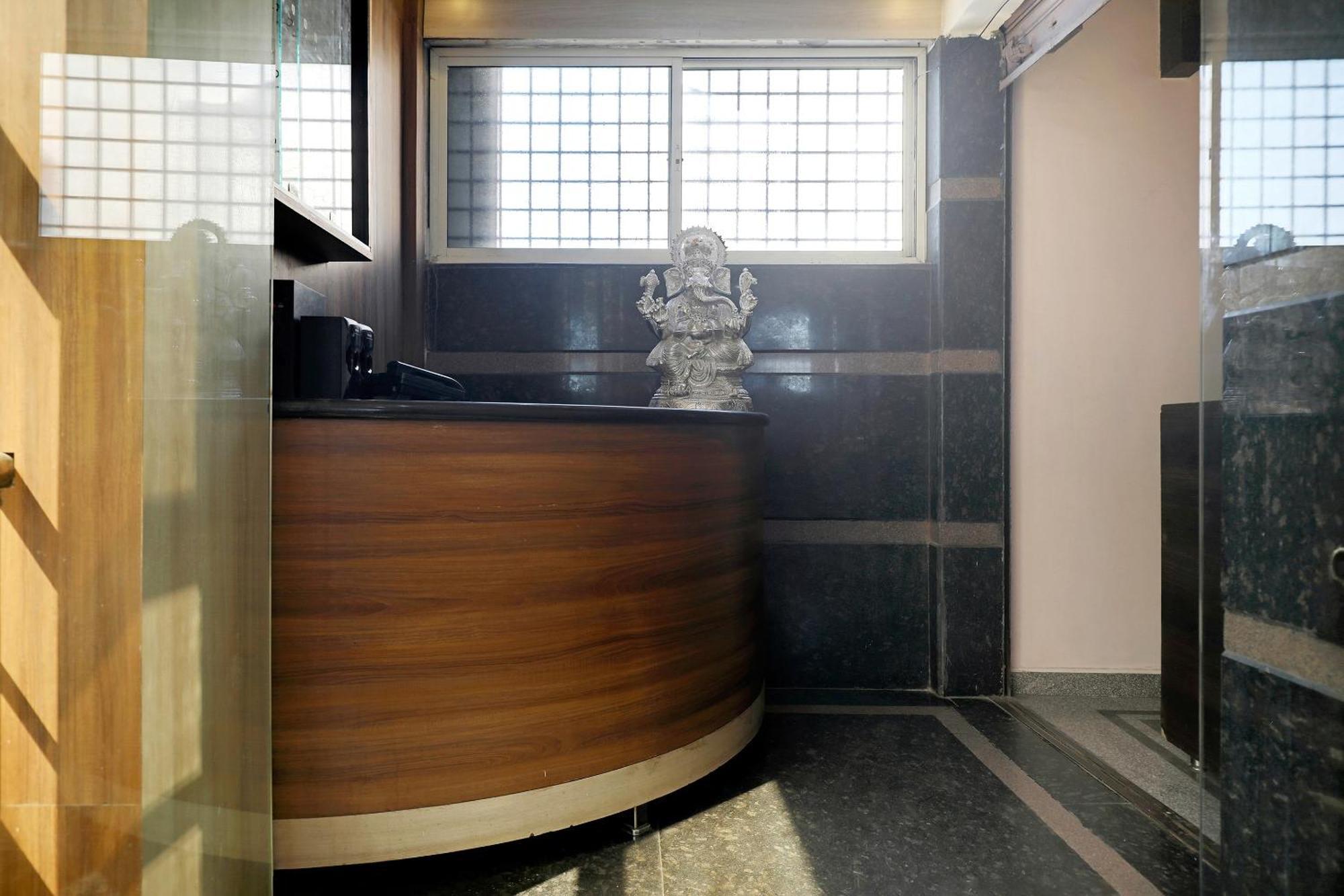 Hotel O Hotel Utsav Palace Bangalore Eksteriør billede
