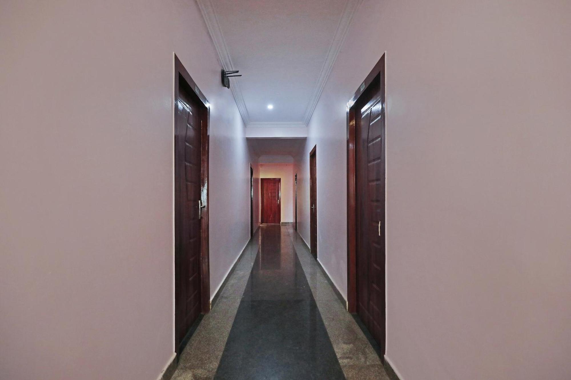Hotel O Hotel Utsav Palace Bangalore Eksteriør billede