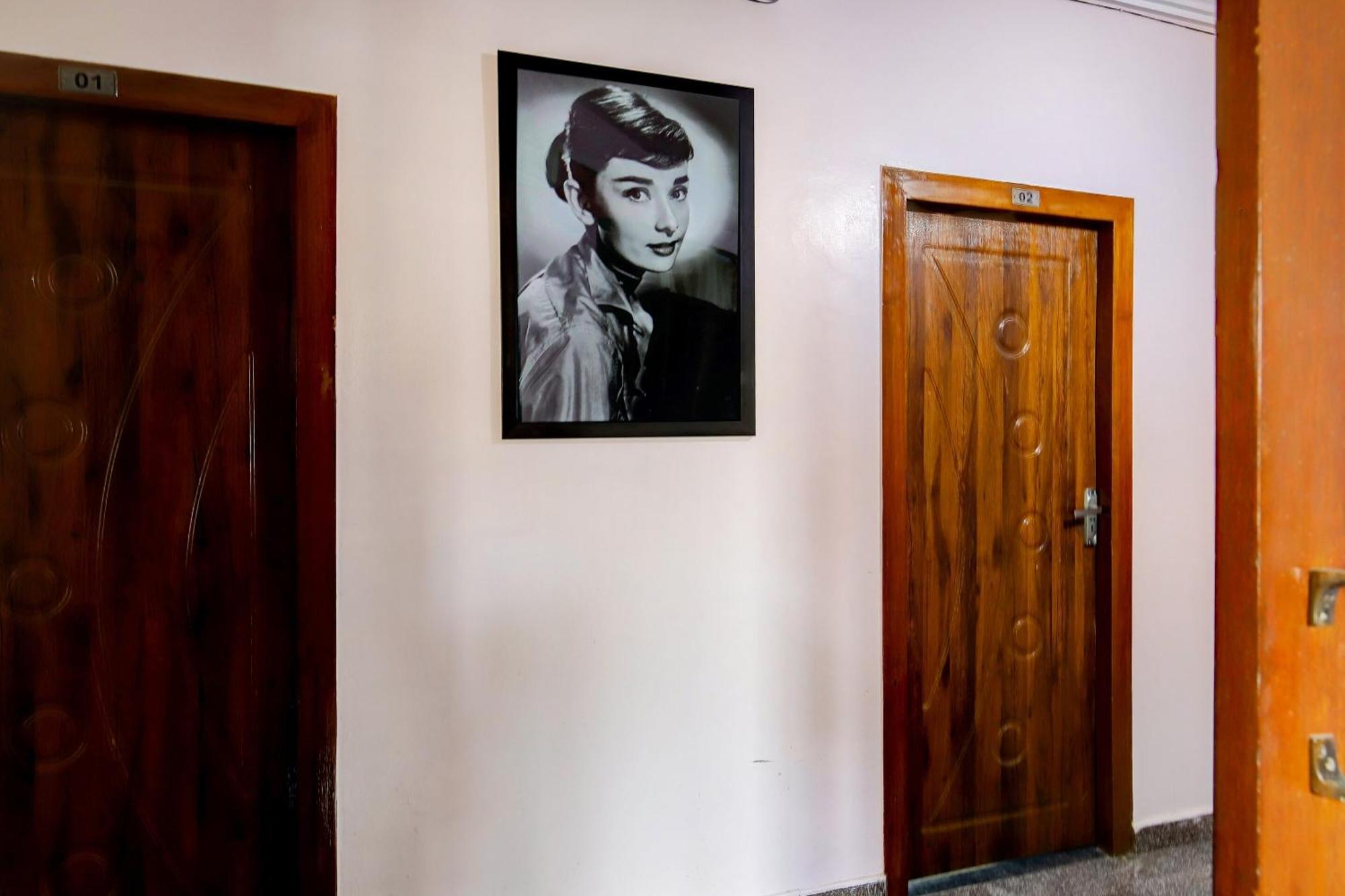 Hotel O Hotel Utsav Palace Bangalore Eksteriør billede