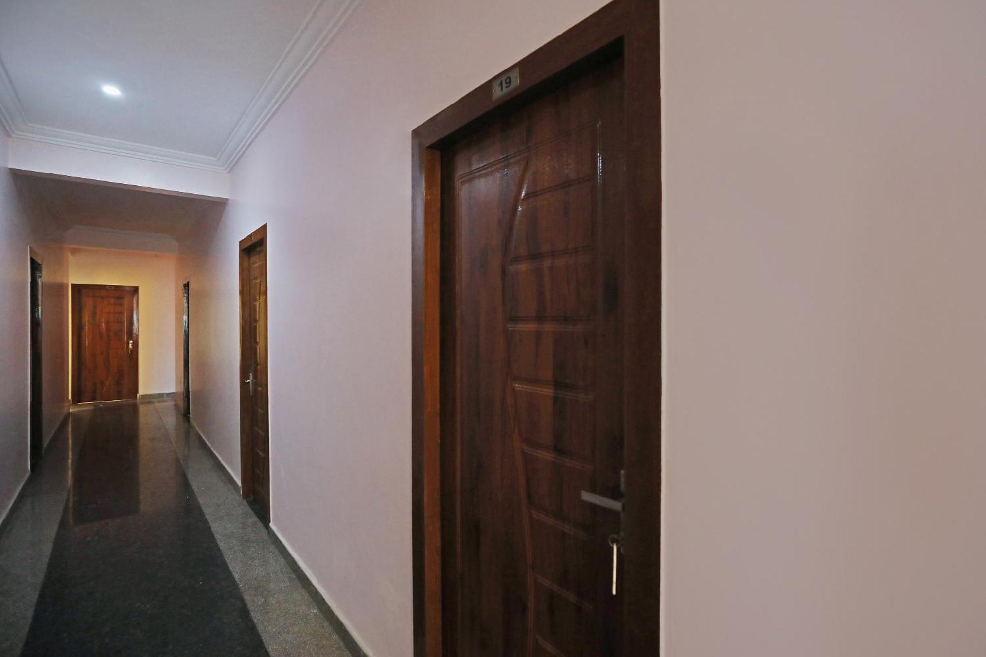 Hotel O Hotel Utsav Palace Bangalore Eksteriør billede